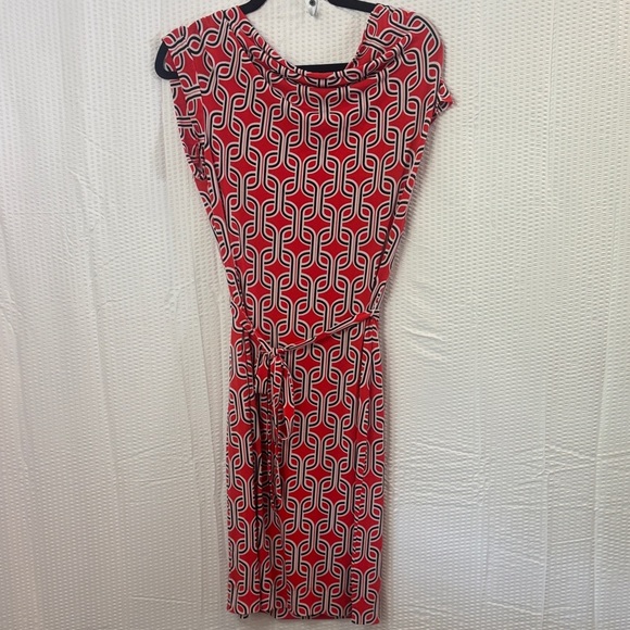 Banana Republic Red and White Asymmetrical Dress - Picture 1 of 4